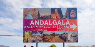 Andalgalá continúa con la instalación de cartelería turística