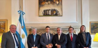 El Gobernador inició su agenda de trabajo en Nueva York reuniéndose con potenciales inversores