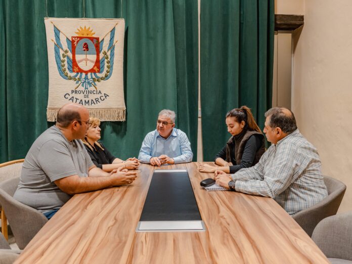 63da2cb2-8ba5-46e1-af31-2389b89f4214