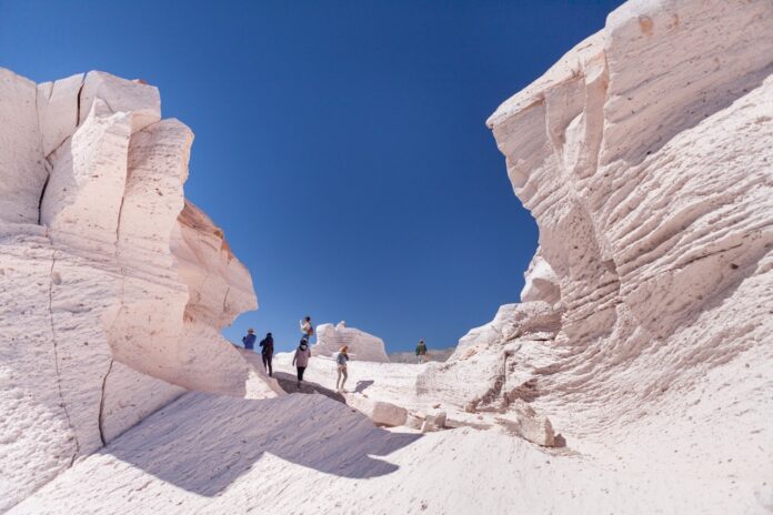 e8df0c75-c5cf-48ad-9791-80fbdaa42caa