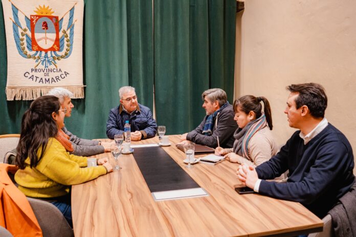 3c01e197-fa43-4a1a-af8d-44b92b5fda73