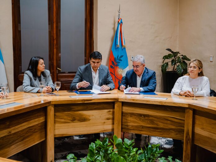 Se oficializó la cesión de inmueble a la Corte de Justicia en Andalgalá