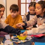 Los estudiantes disfrutaron de la palabra, el juego y el canto en la Feria del Libro