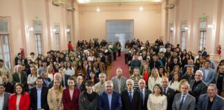 El Gobernador participó de la clase inaugural de Medicina