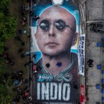 Multitudinaria y conmovedora despedida al Indio Solari