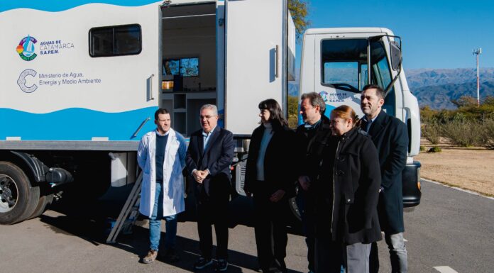 Aguas de Catamarca suma un moderno laboratorio móvil