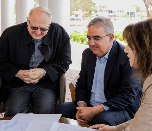 Gobierno y Obispado trabajan en un proyecto educativo secundario para Valle Chico